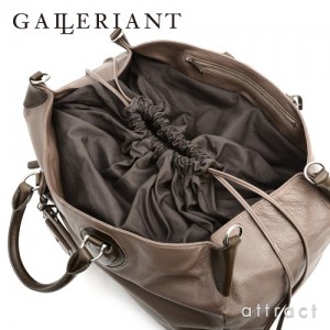 ガレリアントカプラのショルダーボストンバッグ